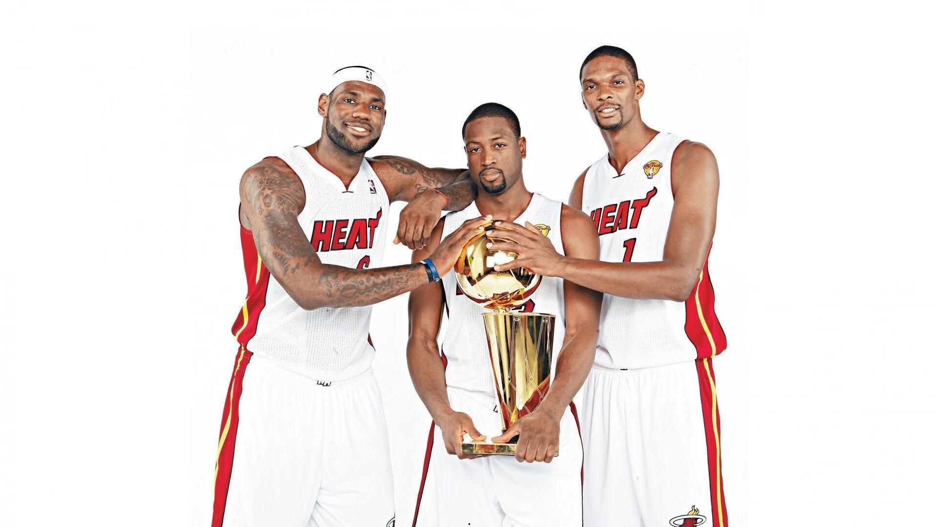 雷霆豪取十连胜创历史壮举，开赛19场18胜跻身NBA传奇殿堂