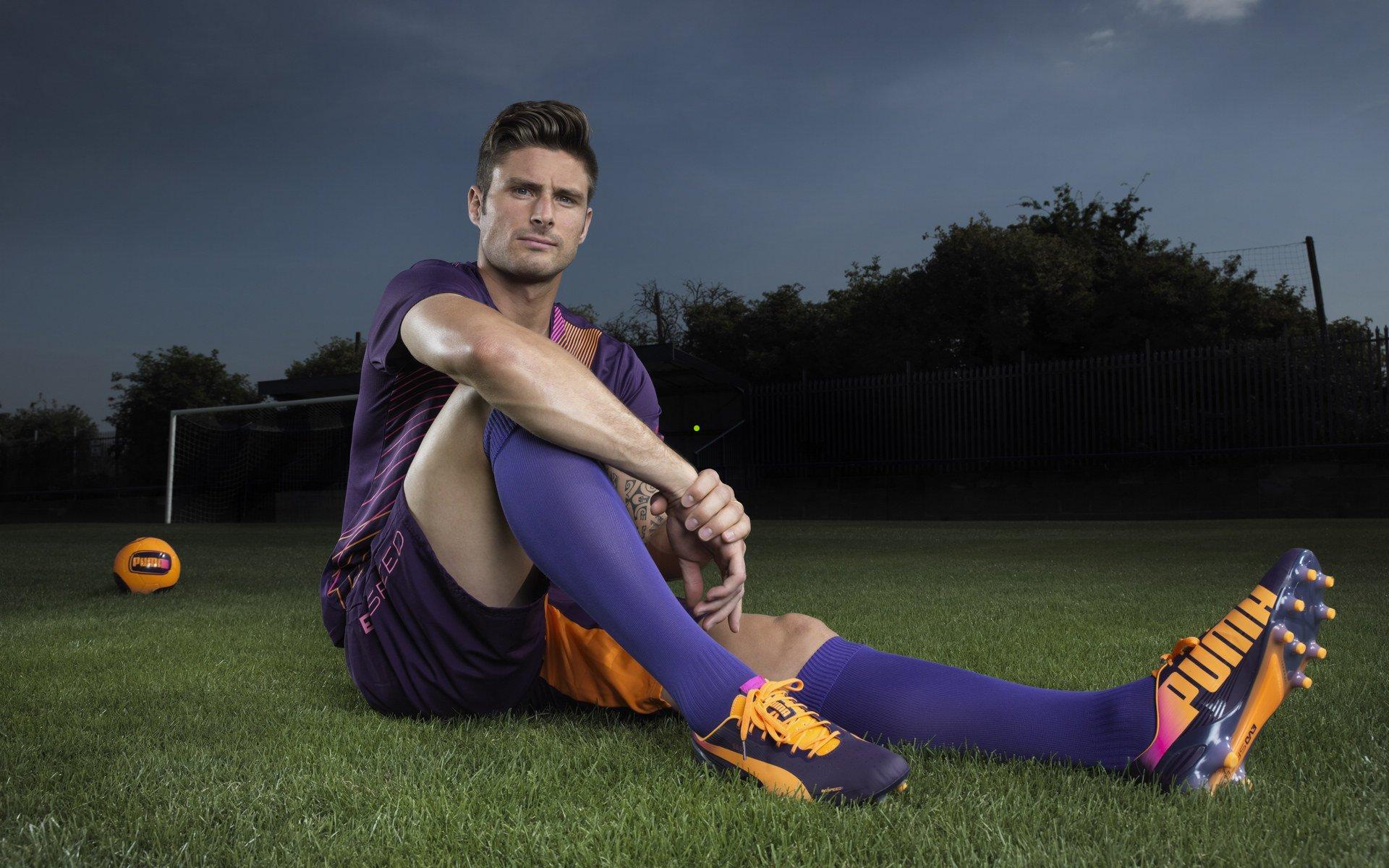 规则因我而变？库库雷利亚回应争议手球，称无意之举催生足球判罚新规